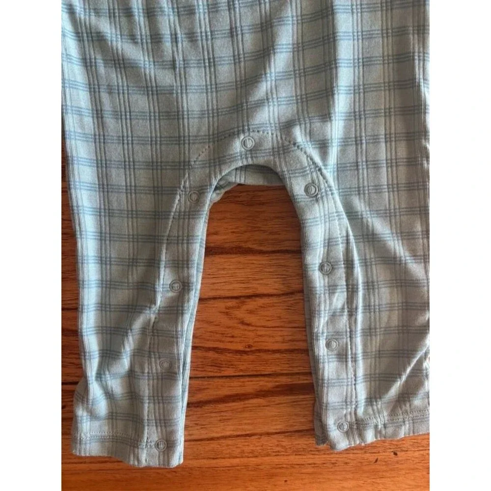 Cloud Island romper set and rocket plushy 6 to 9 months